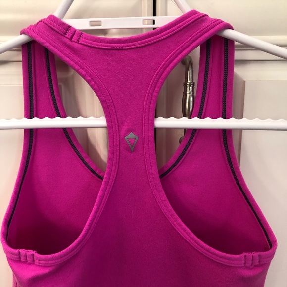 Ivivva by Lululemon reversible girl’s tank top - Picture 10 of 11